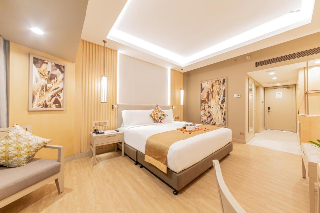 Glenmarie Hotel And Golf Resort Shah Alam Exteriér fotografie Deluxe Room