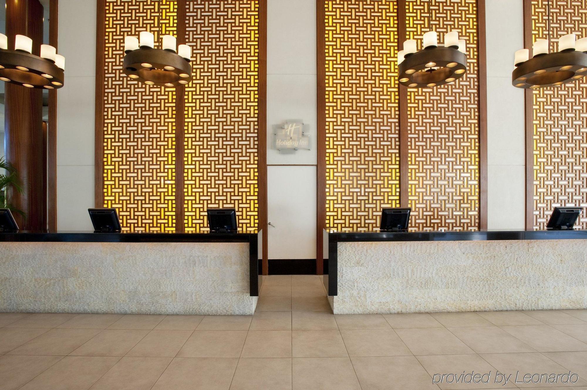 Glenmarie Hotel And Golf Resort Shah Alam Interiér fotografie The lobby of the hotel